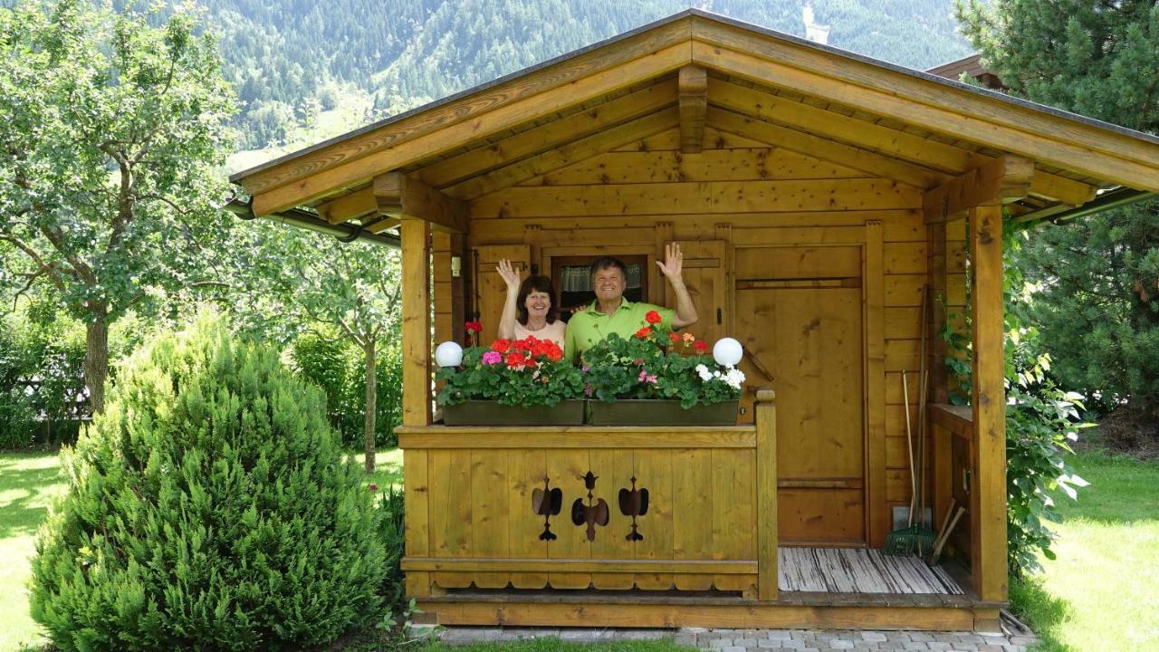 Gaestehaus Margareta Wald im Pinzgau Bagian luar foto